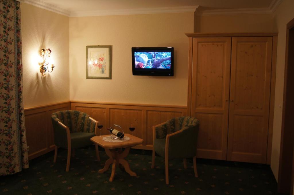 阿尔宾娜盖斯特豪斯酒店 毛拉赫 客房 照片